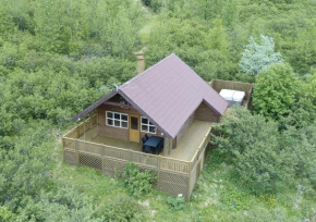 Cozy Cottage in Icelandic nature with Hot tub